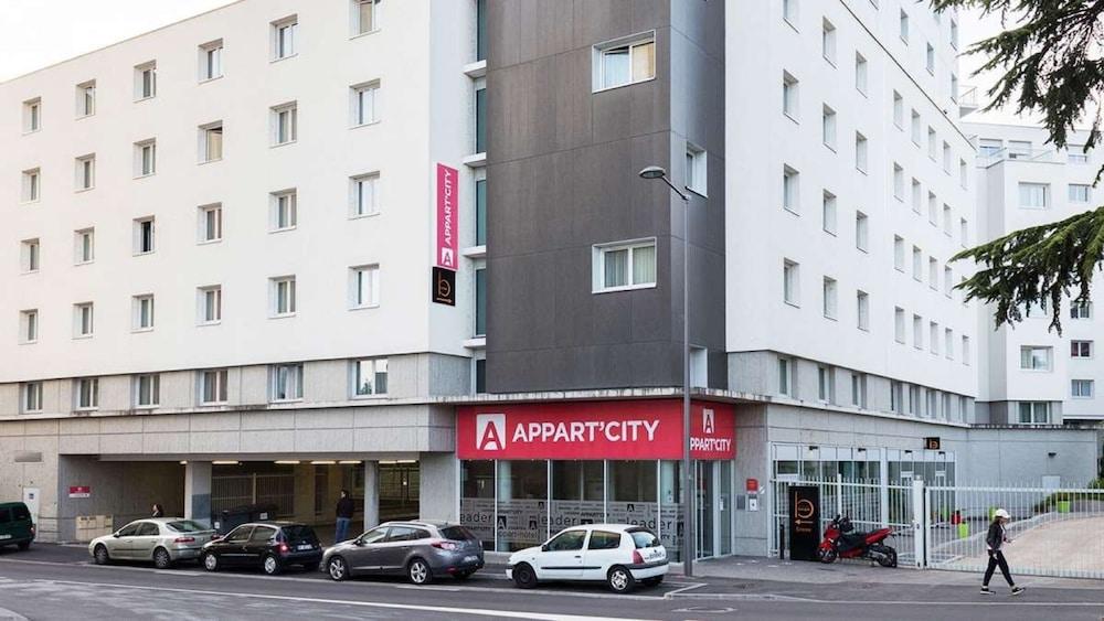 Appart'City Confort Lyon Cite Internationale Caluire-et-Cuire Ngoại thất bức ảnh